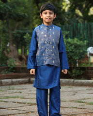 Neel Tara Bandhi set